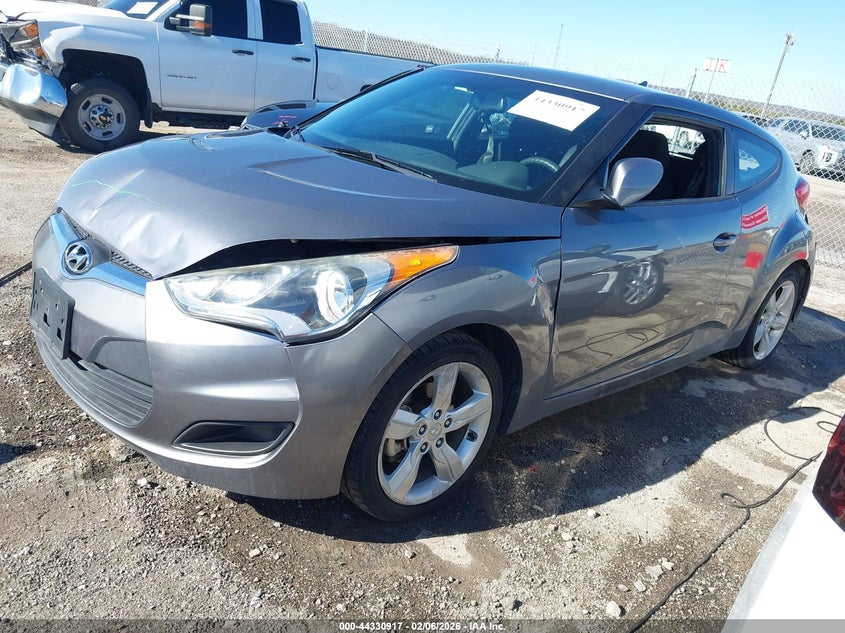 2014 Hyundai Veloster VIN KMHTC6AD8EU186522 IAAI salvage auction — RIGHT SIDE, Salvage (Oklahoma), sold $425 on 2026-07-28 (photo 2)