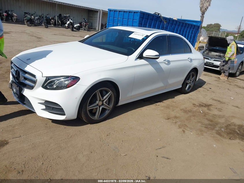 2017 Mercedes-benz E-klasse VIN WDDZF4JB0HA147962 IAAI salvage auction — UNKNOWN, Salvage (California), sold $8,000 on 2026-07-22 (photo 2)