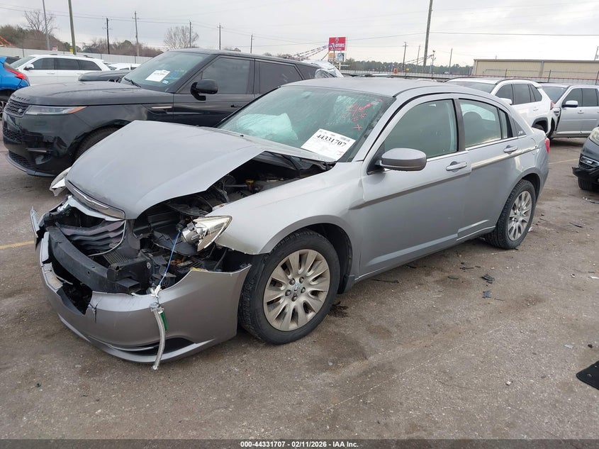 2014 Chrysler 200 VIN 1C3CCBAB0EN124624 IAAI salvage auction — FRONT END, Salvage Title, sold $500 on 2026-08-18 (photo 2)