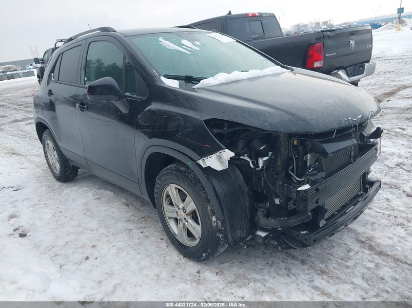 2022 Chevrolet Trax VIN KL7CJPSM1NB564820 IAAI salvage auction — FRONT END, Salvage (Indiana), sold $3,350 on 2026-07-16 (photo 1)