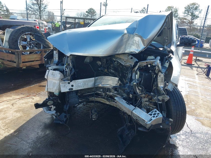 2017 Toyota Highlander VIN 5TDBZRFHXHS357730 IAAI salvage auction — FRONT END, Salvage (North Carolina), sold $2,950 on 2026-07-06 (photo 6)