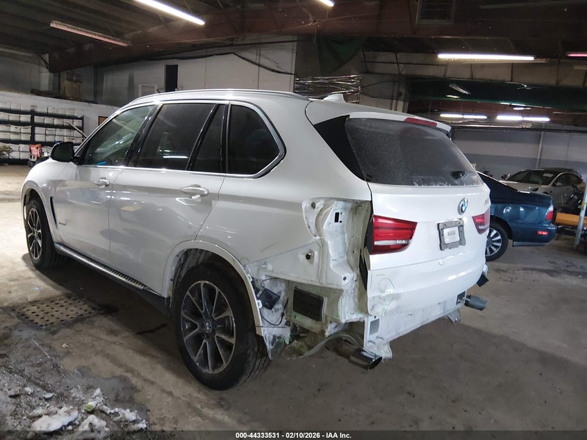 2017 BMW X5 VIN 5UXKR0C53H0V64953 IAAI salvage auction — REAR END, Salvage (New Jersey), sold $1,200 on 2026-07-29 (photo 3)