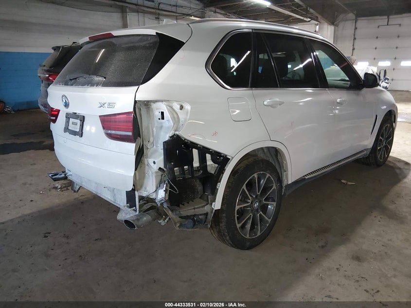 2017 BMW X5 VIN 5UXKR0C53H0V64953 IAAI salvage auction — REAR END, Salvage (New Jersey), sold $1,200 on 2026-07-29 (photo 4)