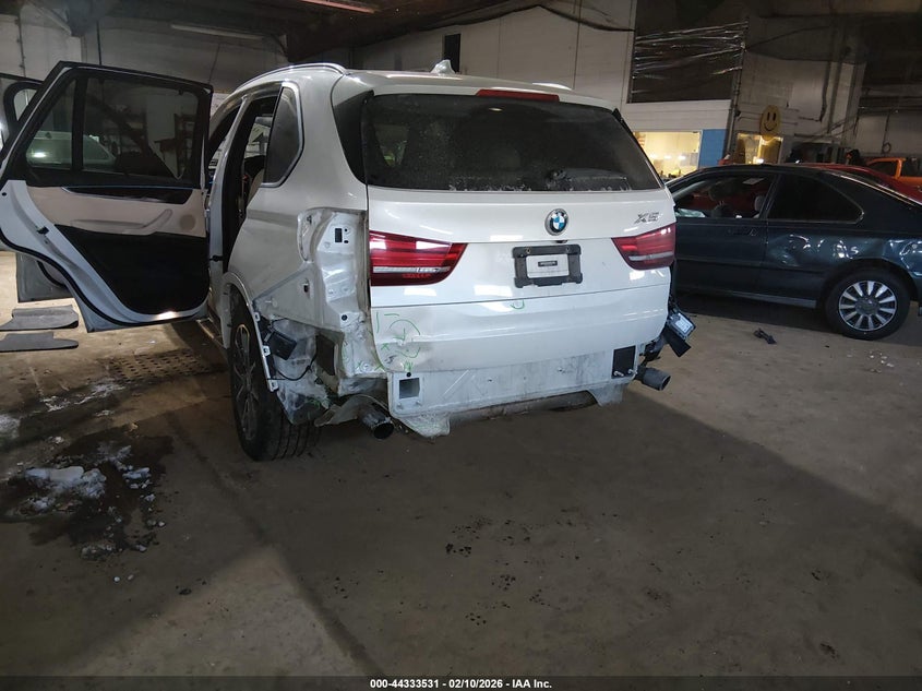 2017 BMW X5 VIN 5UXKR0C53H0V64953 IAAI salvage auction — REAR END, Salvage (New Jersey), sold $1,200 on 2026-07-29 (photo 6)