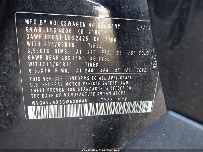 2016 Volkswagen Tiguan VIN WVGAV7AX5GW520045 IAAI salvage auction — FRONT END, Rebuildable (Florida), sold $325 on 2026-08-03 (photo 9)