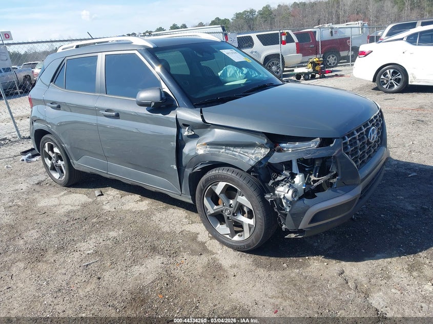 2024 Hyundai Venue VIN KMHRC8A36RU315747 IAAI salvage auction — FRONT & REAR, Salvage Title, sold $3,725 on 2026-07-15 (photo 1)