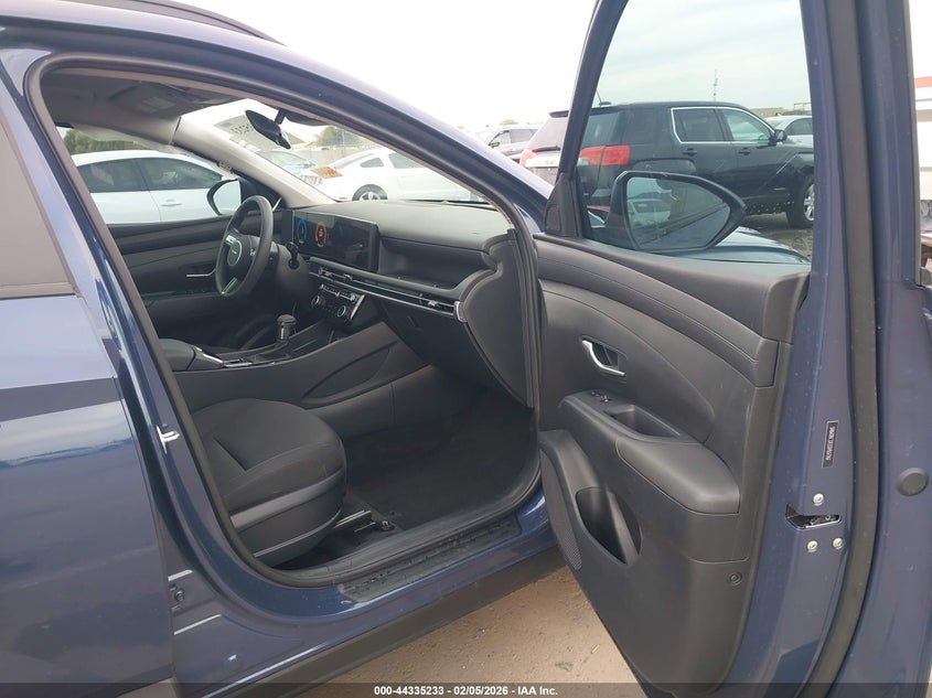 2025 Hyundai Tucson VIN 5NMJBCDE5SH557267 IAAI salvage auction — REAR END, Salvage Title, sold $9,100 on 2026-08-22 (photo 5)