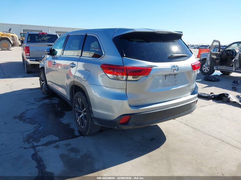 2019 Toyota Highlander VIN 5TDZZRFH6KS314248 IAAI salvage auction — FRONT END, Salvage Title, sold $5,750 on 2026-07-15 (photo 3)