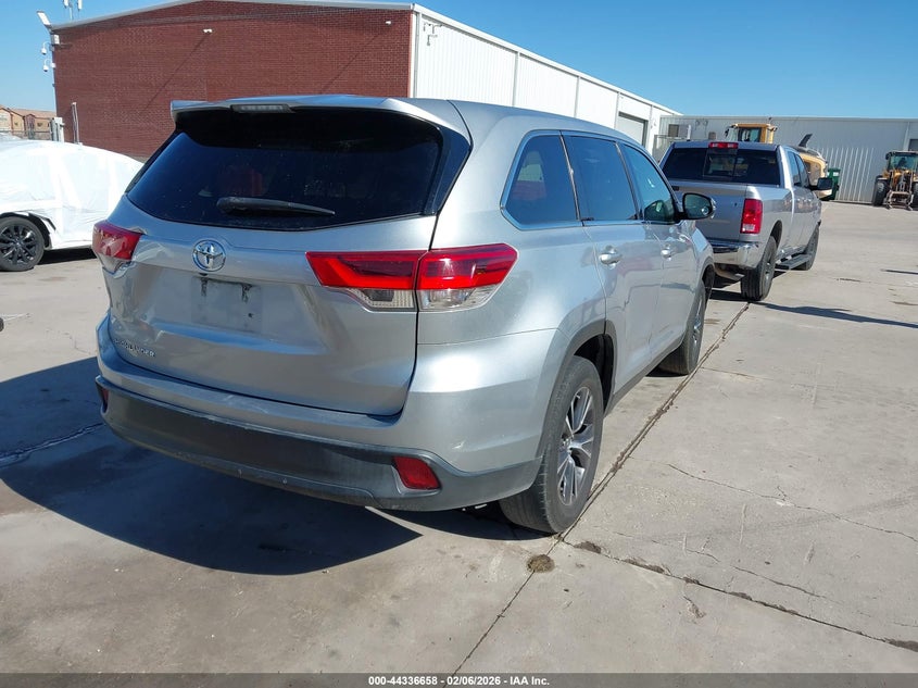 2019 Toyota Highlander VIN 5TDZZRFH6KS314248 IAAI salvage auction — FRONT END, Salvage Title, sold $5,750 on 2026-07-15 (photo 4)