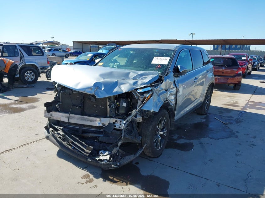 2019 Toyota Highlander VIN 5TDZZRFH6KS314248 IAAI salvage auction — FRONT END, Salvage Title, sold $5,750 on 2026-07-15 (photo 6)