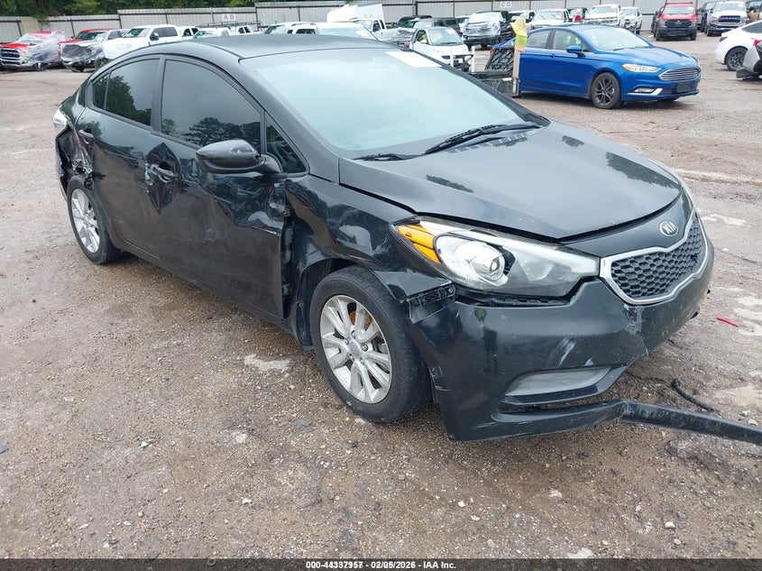 2015 Kia Forte VIN KNAFK4A64F5378961 IAAI salvage auction — RIGHT SIDE, Salvage Title, sold $350 on 2026-07-16 (photo 1)