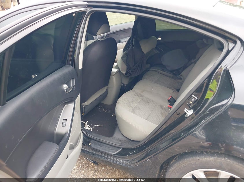 2015 Kia Forte VIN KNAFK4A64F5378961 IAAI salvage auction — RIGHT SIDE, Salvage Title, sold $350 on 2026-07-16 (photo 8)