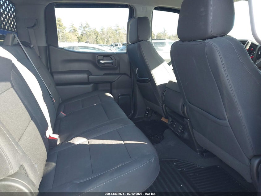 2025 Chevrolet Silverado VIN 3GCUKCED6SG146944 IAAI salvage auction — REAR END, Salvage Title, sold $18,700 on 2026-07-05 (photo 8)