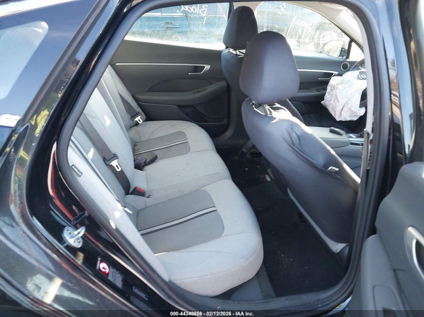 2021 Hyundai Sonata VIN 5NPEG4JA3MH112462 IAAI salvage auction — UNKNOWN, Salvage (Massachusetts), sold $2,300 on 2026-07-31 (photo 8)