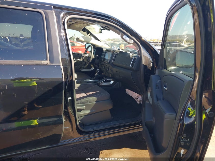 2023 Nissan Navara (frontier) VIN 1N6ED1EK6PN654828 IAAI salvage auction — RIGHT FRONT, Salvage Title, sold $7,600 on 2026-07-28 (photo 5)