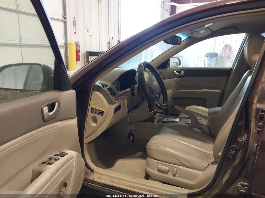 2006 Hyundai Sonata VIN 5NPEU46F86H042697 IAAI salvage auction — RIGHT SIDE, Salvage (Utah), sold $100 on 2026-07-20 (photo 5)
