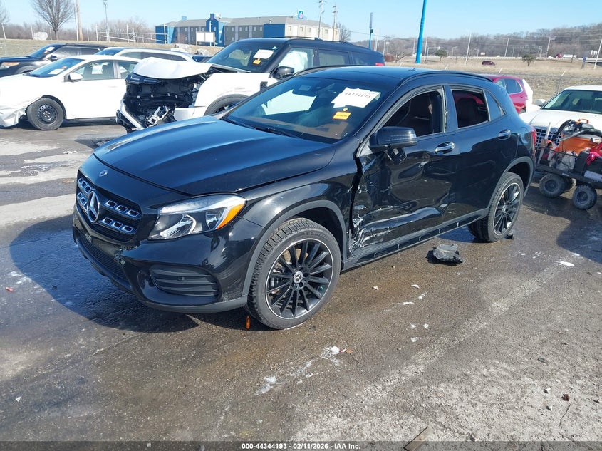 2020 Mercedes-benz Gla-klasse VIN W1NTG4GB2LJ700052 IAAI salvage auction — SIDE, Salvage (Missouri), sold $6,500 on 2026-07-29 (photo 2)