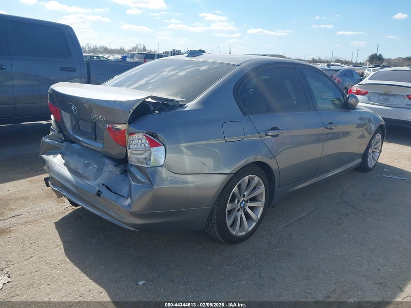 2011 BMW 3er VIN WBAPH5C52BA446687 IAAI salvage auction — REAR END, Salvage (Texas), sold $1,175 on 2026-07-15 (photo 4)