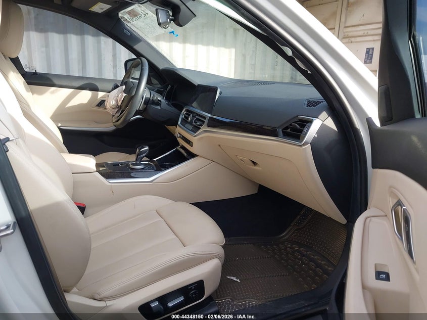 2019 BMW 3er VIN WBA5R1C56KAK12288 IAAI salvage auction — FRONT END, Salvage (California), sold $7,100 on 2026-08-19 (photo 5)