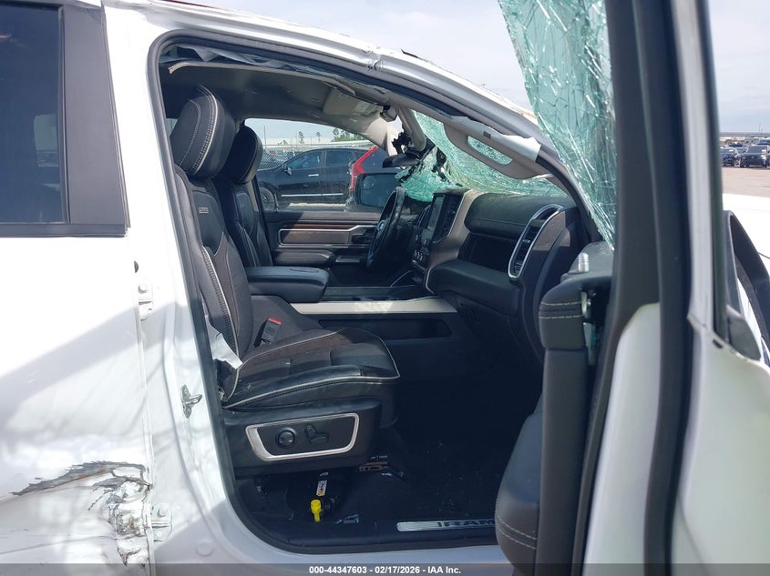 2022 Ram 1500 VIN 1C6RREJT4NN210220 IAAI salvage auction — ROLLOVER, Original (Texas), sold $2,850 on 2026-07-19 (photo 5)