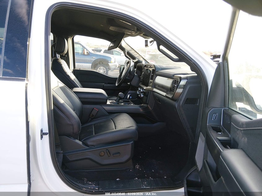 2025 Ford F-150 VIN 1FTFW5L56SKE96779 IAAI salvage auction — Side, Original (Texas), sold $24,975 on 2026-05-12 (photo 5)