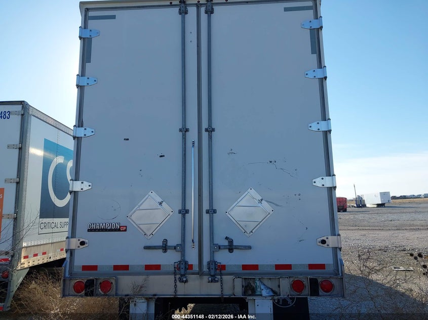 2023 Great dane trailers Tl VIN 1GR1P0625PJ515384 IAAI salvage auction — SIDE, Salvage (Maine), sold $9,050 on 2026-08-12 (photo 7)