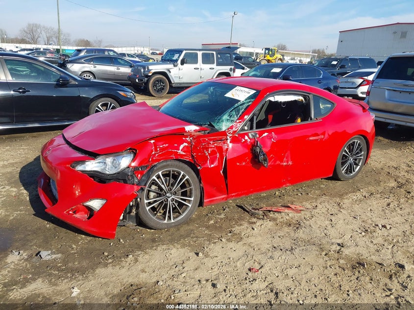 2014 Scion Fr-s VIN JF1ZNAA15E8704070 IAAI salvage auction — SIDE, Salvage Title, sold $600 on 2026-07-11 (photo 2)