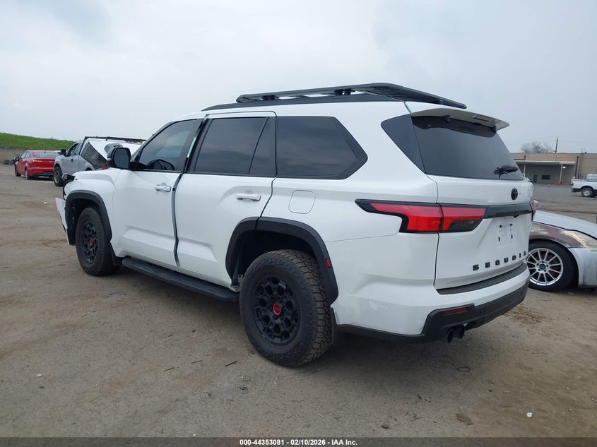 2024 Toyota Sequoia VIN 7SVAAABA7RX038557 IAAI salvage auction — Front End, Salvage (California), sold $35,600 on 2026-05-06 (photo 3)