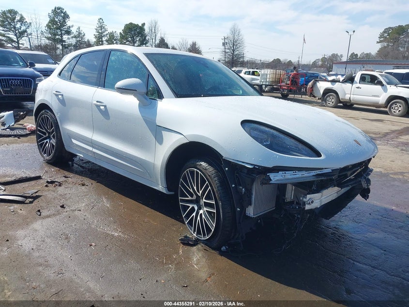 2025 Porsche Macan VIN WP1AG2A55SLB43368 — IAAI salvage auction photo