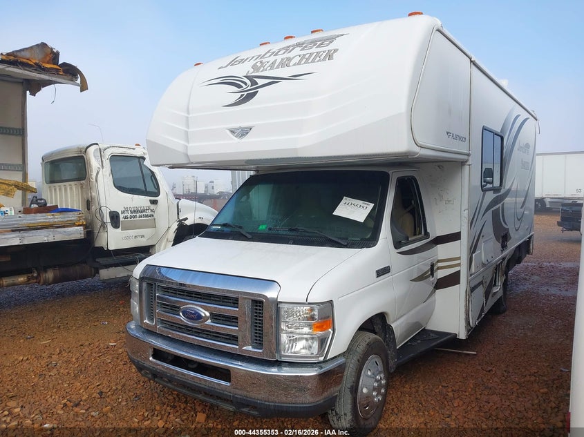 2014 Ford Econoline VIN 1FDWE3FL8EDA23021 IAAI salvage auction — LEFT SIDE, Clear (Tennessee), sold $5,700 on 2026-08-12 (photo 2)