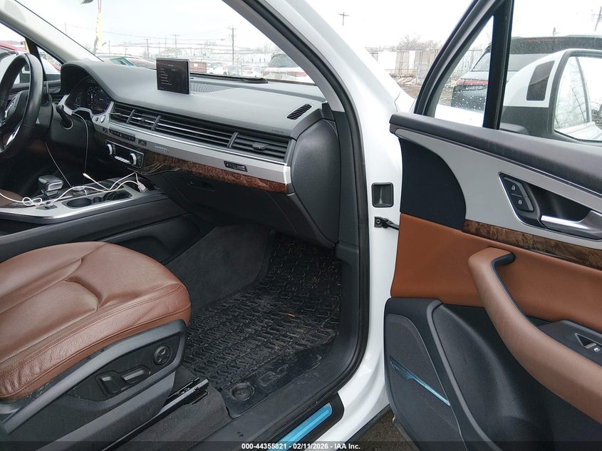 2018 Audi Q7 VIN WA1LHAF7XJD031194 IAAI salvage auction — FRONT END, Salvage (New Jersey), sold $8,000 on 2026-07-09 (photo 5)