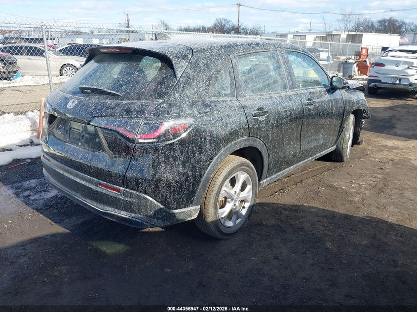 2024 Honda Hr-v VIN 3CZRZ2H34RM759102 IAAI salvage auction — FRONT END, Salvage (New Jersey), sold $4,700 on 2026-07-09 (photo 4)