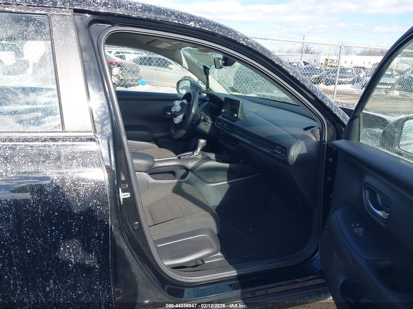 2024 Honda Hr-v VIN 3CZRZ2H34RM759102 IAAI salvage auction — FRONT END, Salvage (New Jersey), sold $4,700 on 2026-07-09 (photo 5)