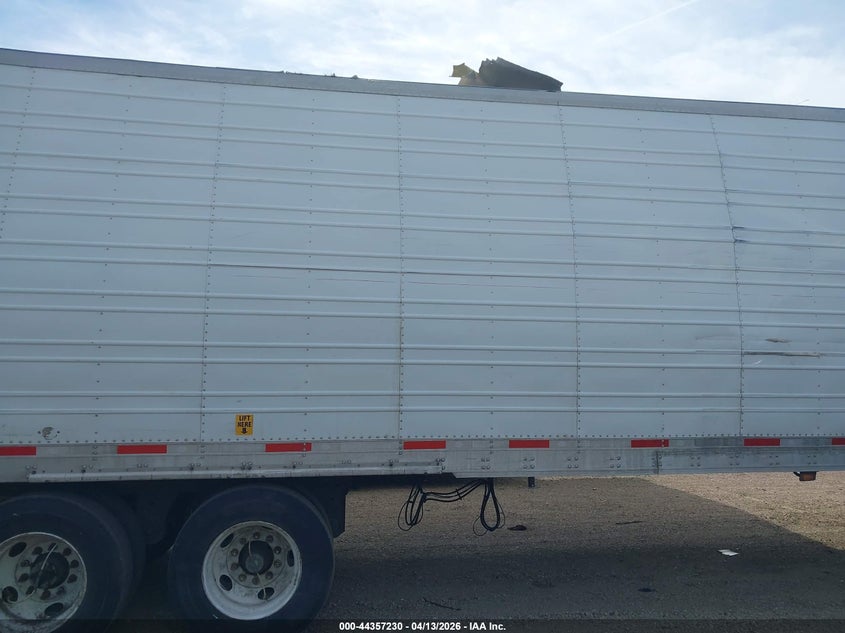 2018 Utility trailer mfg Utility trailer mfg VIN 1UYVS2538J2215213 IAAI salvage auction — ALL OVER, Regular (South Dakota), sold $25 on 2026-07-28 (photo 5)