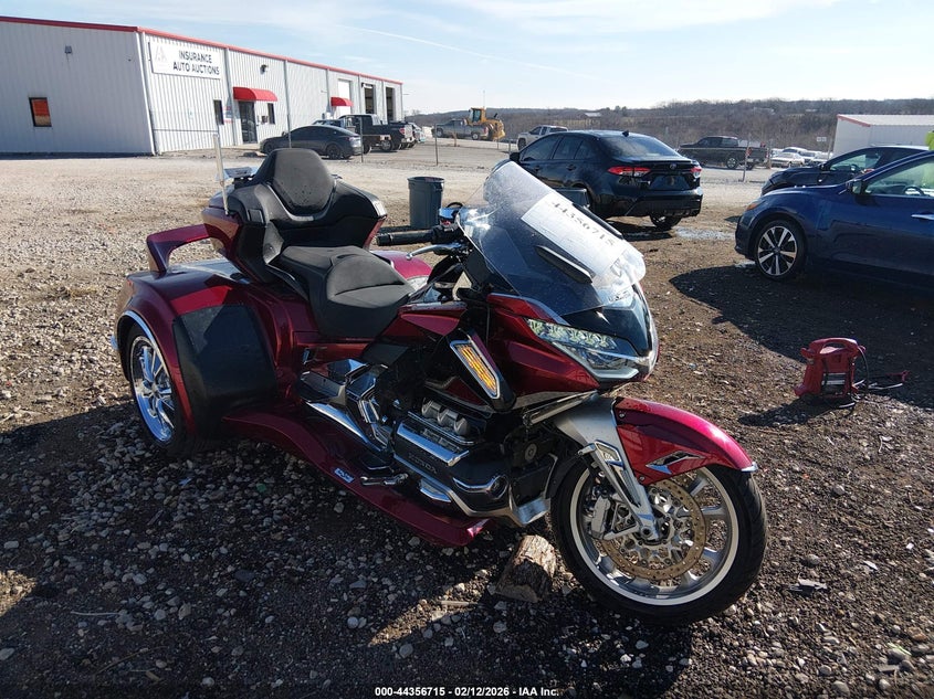 2021 Honda Gl1800c VIN JH2SC7950MK302008 IAAI salvage auction — FRONT END, Clear (Arkansas), sold $23,800 on 2026-08-06 (photo 1)