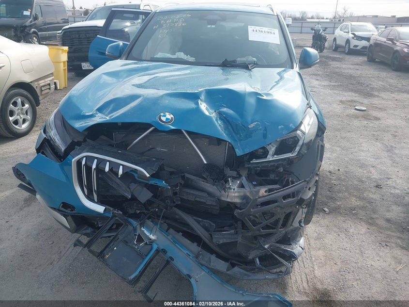 2025 BMW X1 VIN WBX73EF00S5094268 IAAI salvage auction — FRONT END, Salvage Title, sold $8,300 on 2026-07-21 (photo 6)
