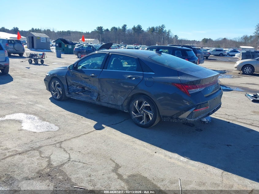 2024 Hyundai Elantra VIN KMHLP4DG9RU693207 IAAI salvage auction — SIDE, Salvage Title, sold $4,800 on 2026-07-22 (photo 3)