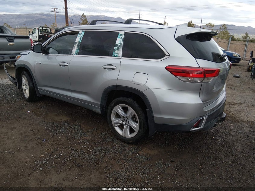 2018 Toyota Highlander VIN 5TDDGRFHXJS044617 IAAI salvage auction — FRONT END, Salvage Title, sold $5,000 on 2026-08-02 (photo 3)