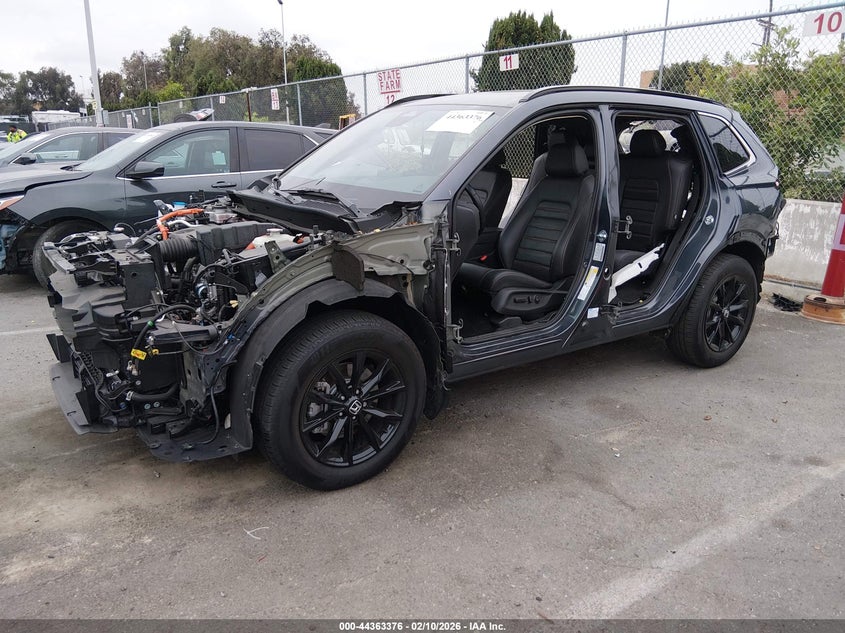 2025 Honda Cr-v VIN 7FARS5H84SE013674 IAAI salvage auction — THEFT, Salvage Title, sold $6,100 on 2026-07-23 (photo 2)