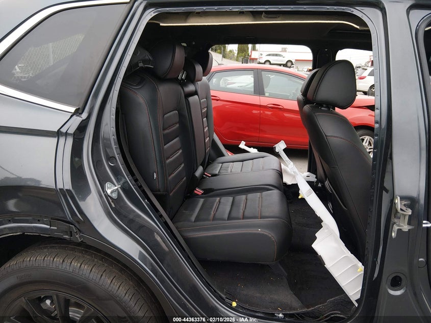 2025 Honda Cr-v VIN 7FARS5H84SE013674 IAAI salvage auction — THEFT, Salvage Title, sold $6,100 on 2026-07-23 (photo 8)