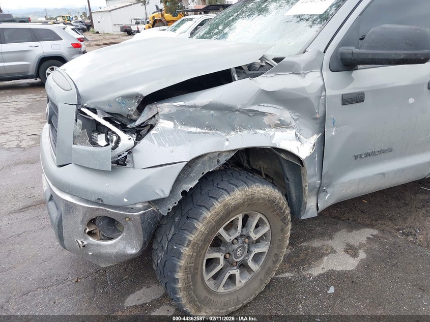 2011 Toyota Tundra VIN 5TFEY5F11BX109217 IAAI salvage auction — LEFT SIDE, Salvage (California), sold $3,350 on 2026-07-14 (photo 6)