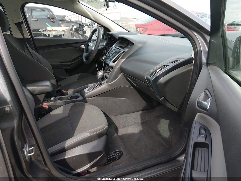 2014 Ford Focus VIN 1FADP3F25EL110934 IAAI salvage auction — RIGHT FRONT, Salvage (California), sold $325 on 2026-07-09 (photo 5)