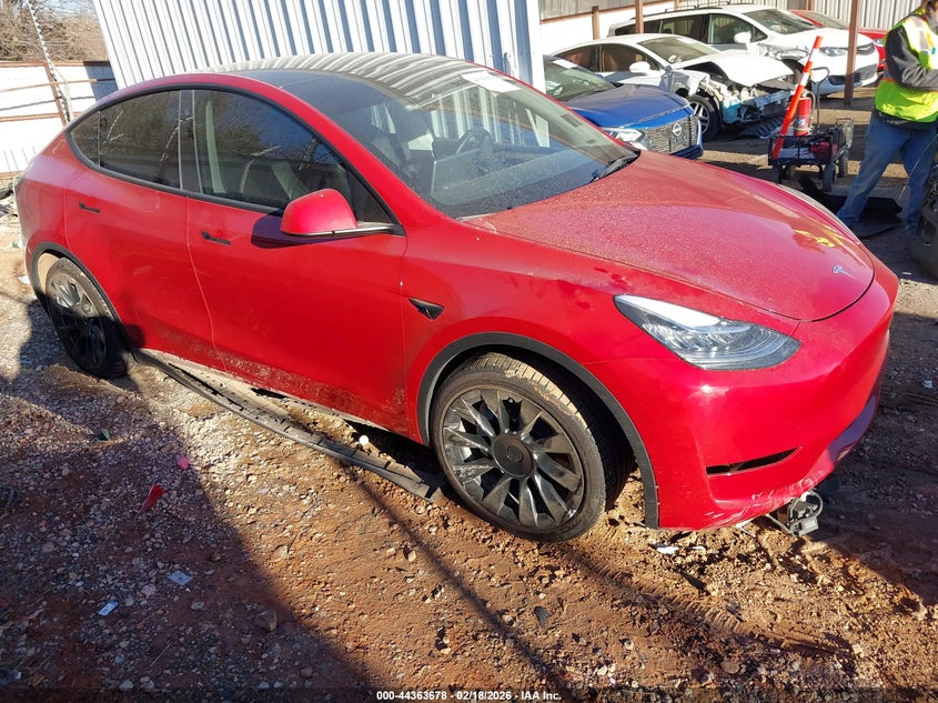 2023 Tesla Model y VIN 7SAYGDEE0PA051603 IAAI salvage auction — SIDE, Clear (Oklahoma), sold $14,300 on 2026-08-22 (photo 1)