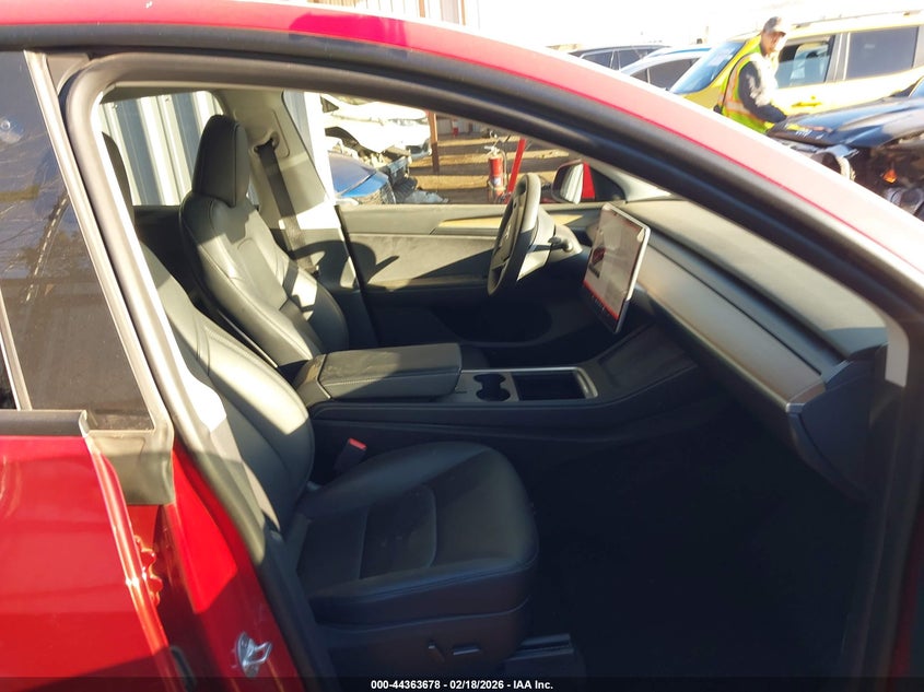 2023 Tesla Model y VIN 7SAYGDEE0PA051603 IAAI salvage auction — SIDE, Clear (Oklahoma), sold $14,300 on 2026-08-22 (photo 5)
