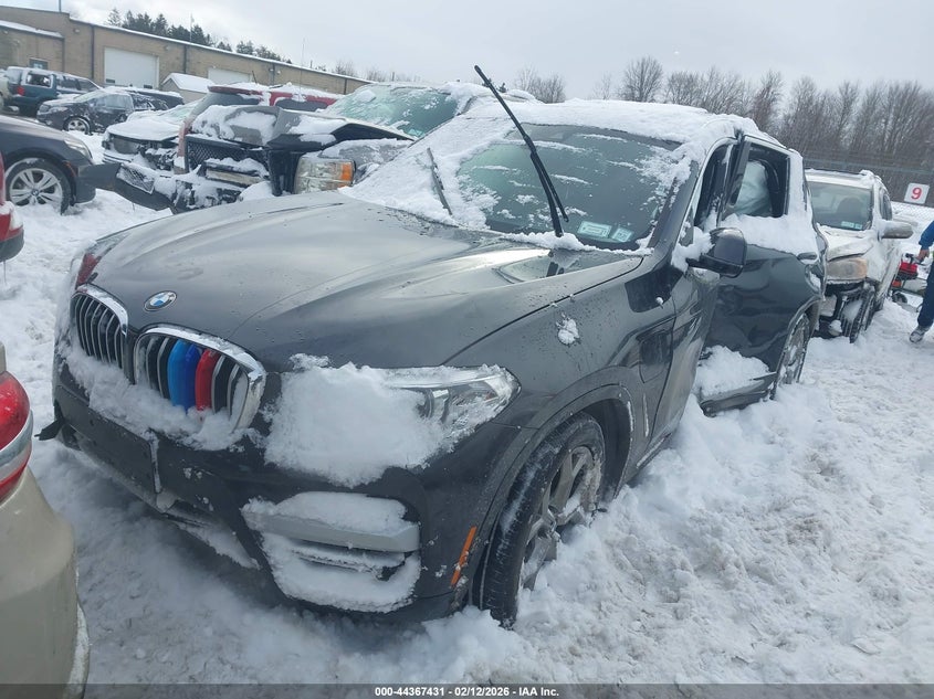 2021 BMW X3 VIN 5UXTS1C05M9E03807 IAAI salvage auction — SIDE, Salvage Title, sold $7,400 on 2026-07-30 (photo 2)