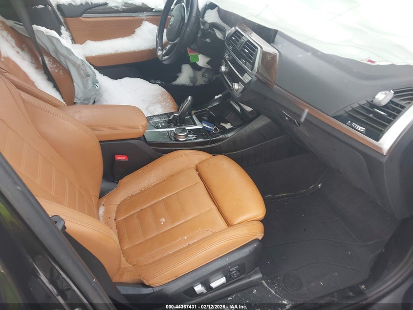 2021 BMW X3 VIN 5UXTS1C05M9E03807 IAAI salvage auction — SIDE, Salvage Title, sold $7,400 on 2026-07-30 (photo 5)