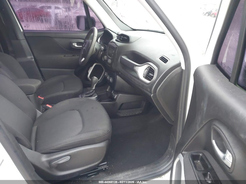 2020 Jeep Renegade VIN ZACNJAAB1LPL00862 IAAI salvage auction — FRONT END, Salvage Title, sold $350 on 2026-07-09 (photo 5)