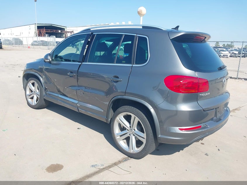2016 Volkswagen Tiguan VIN WVGAV7AX4GW087348 IAAI salvage auction — LEFT SIDE, Salvage Title, sold $3,500 on 2026-08-06 (photo 3)