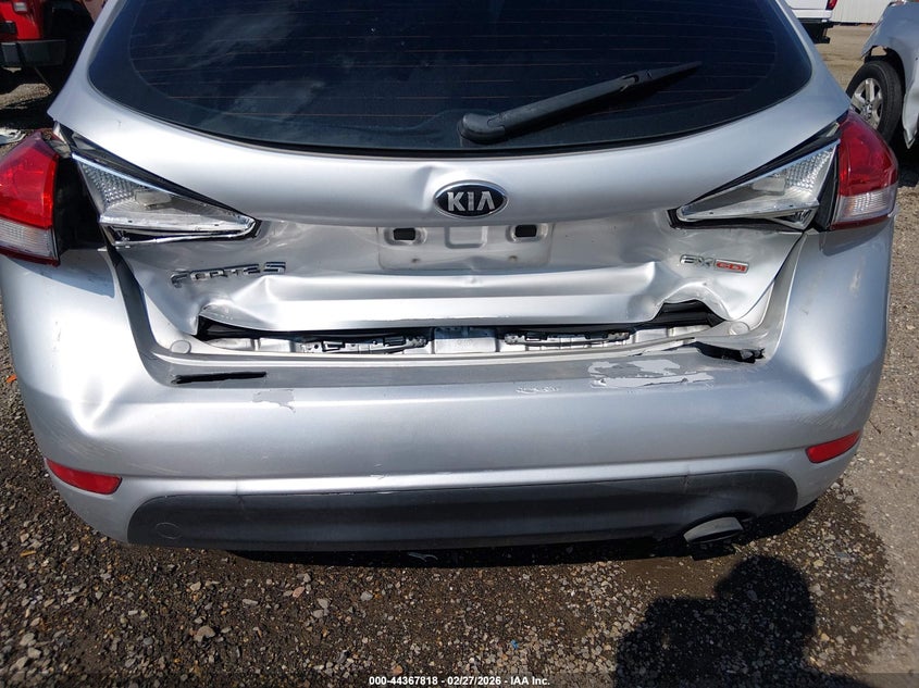 2016 Kia Forte VIN KNAFX5A86G5548022 IAAI salvage auction — REAR END, Original (Texas), sold $725 on 2026-07-15 (photo 6)