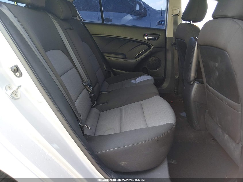 2016 Kia Forte VIN KNAFX5A86G5548022 IAAI salvage auction — REAR END, Original (Texas), sold $725 on 2026-07-15 (photo 8)